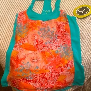 Moxie athletic wear ( CHIC) moxie is not being produced